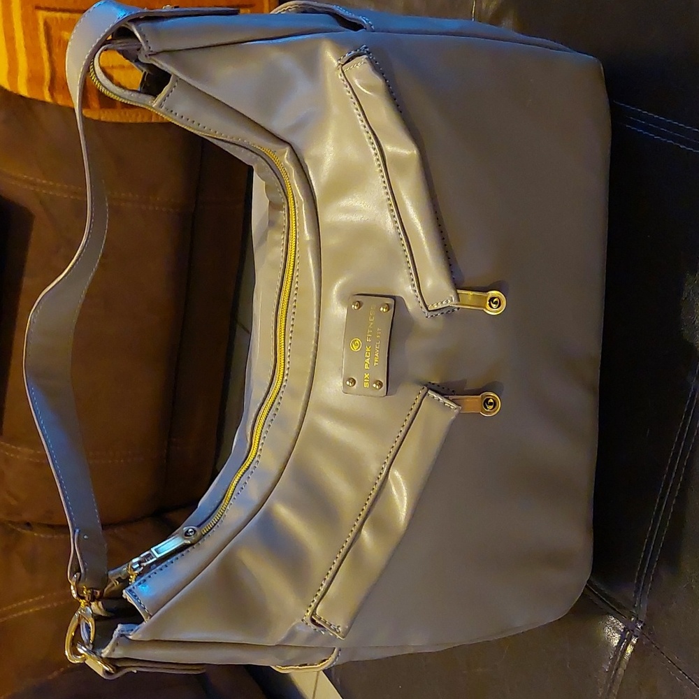 Six Pack Fitness Travel Kit